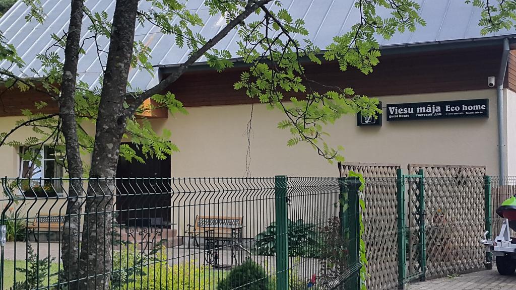 Guest House Eco Home Jūrkalne Dış mekan fotoğraf