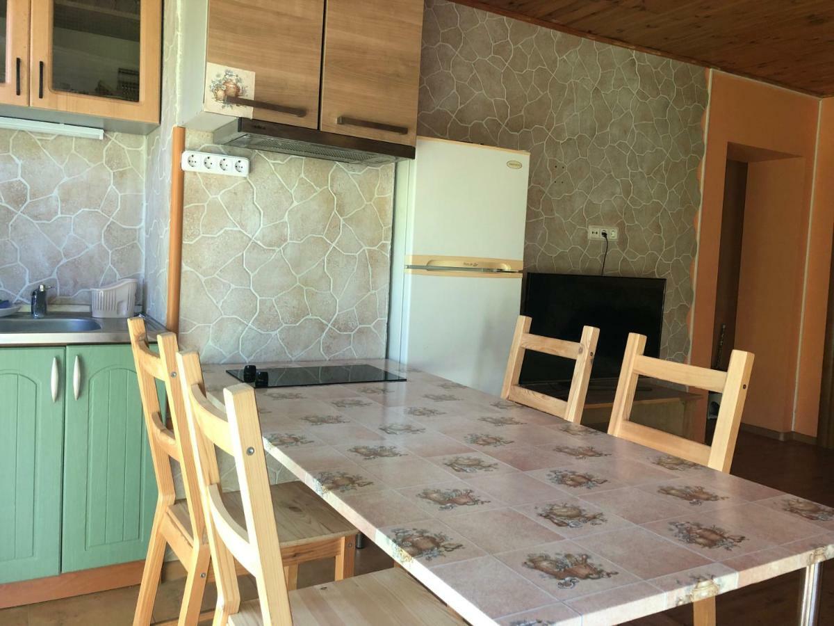 Guest House Eco Home Jūrkalne Dış mekan fotoğraf